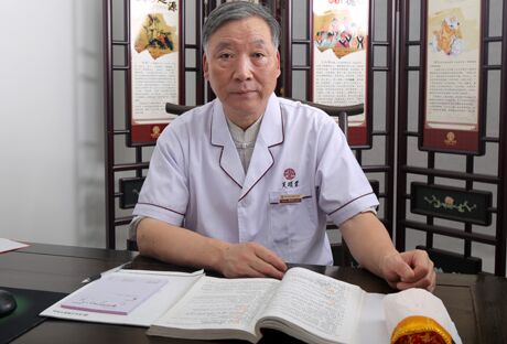 颈椎间盘突出怎么治？