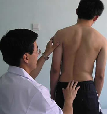 肩周炎患者会出现什么症状